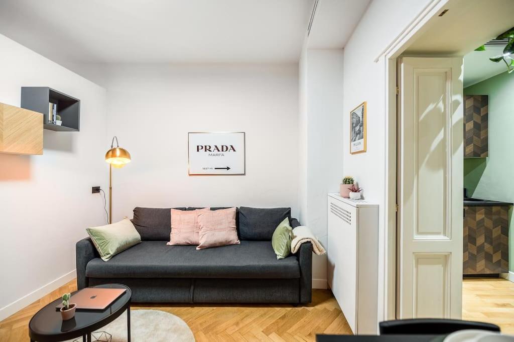 Peachtree Splendido Apt Nel Cuore Di Brera Milan Exterior photo